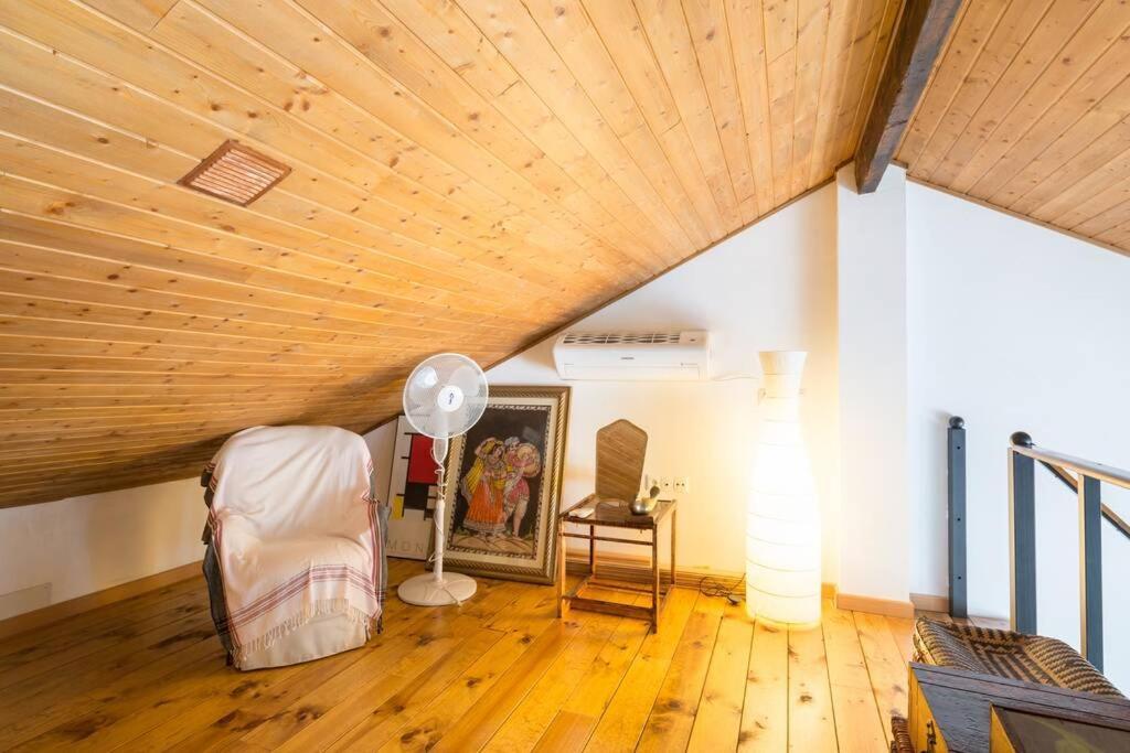 Tgh Acogedor Duplex En Malagaアパートメント エクステリア 写真